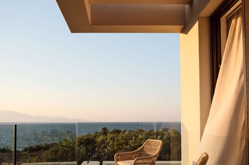 Iconic balcony settings.